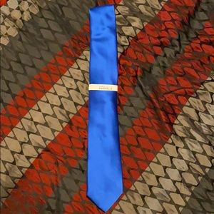 Tie